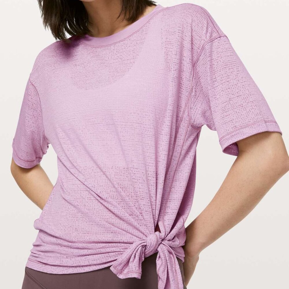 Lululemon Sneak Out Short Sleeve Tee T Shirt 8 Antoinette Pink / Purple Side Tie
